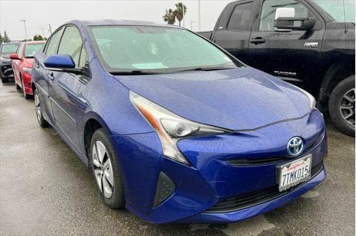 2016 Toyota Prius Three
