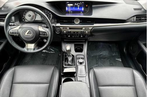 2016 Lexus ES 350 Base
