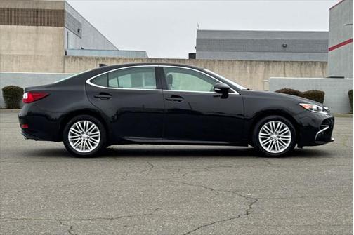 2016 Lexus ES 350 Base