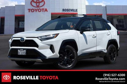 2023 Toyota RAV4 Hybrid SE