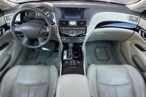 2012 INFINITI M37x Base