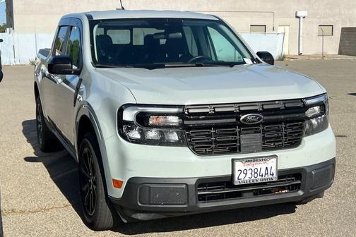Cactus Gray 2024 Ford Maverick Lariat
