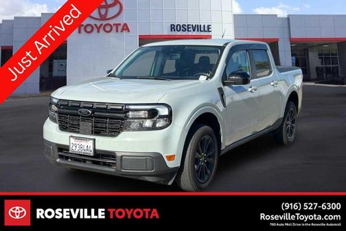 Cactus Gray 2024 Ford Maverick Lariat