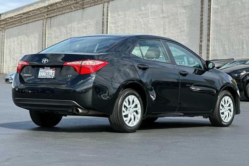 2017 Toyota Corolla LE