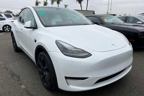 2023 Tesla Model Y Long Range Dual Motor All-Wheel Drive