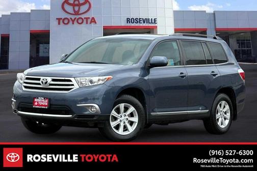 Shoreline Blue Pearl 2013 Toyota Highlander SE