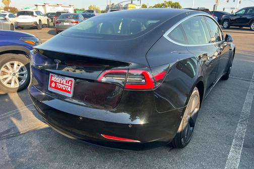 2019 Tesla Model 3 Standard Range