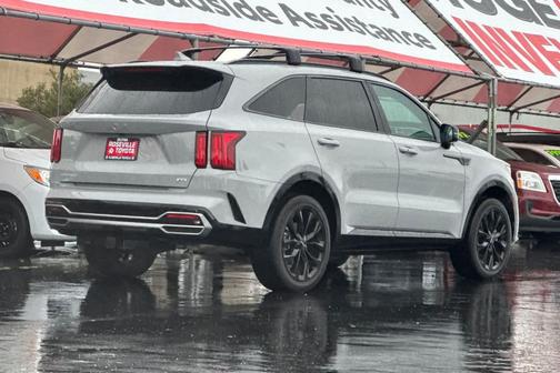 2023 Kia Sorento SX