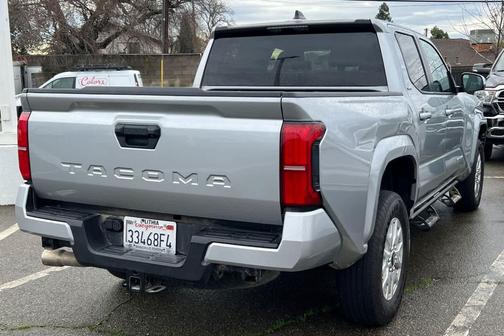 2025 Toyota Tacoma SR5