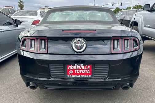 2014 Ford Mustang V6