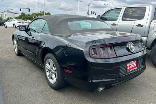 2014 Ford Mustang V6