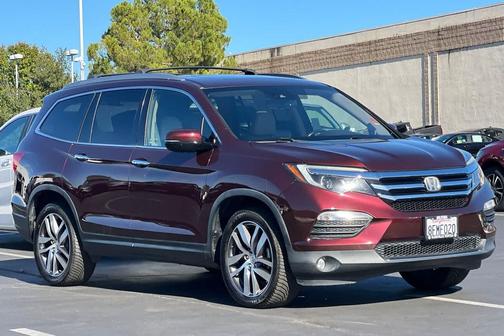 2017 Honda Pilot Elite