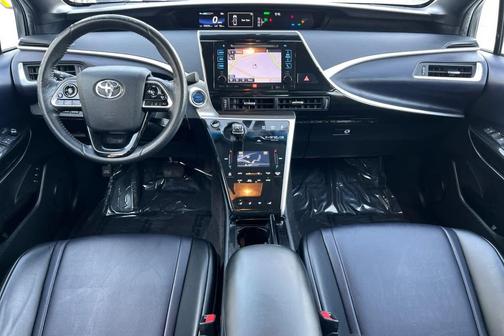 2017 Toyota Mirai Base