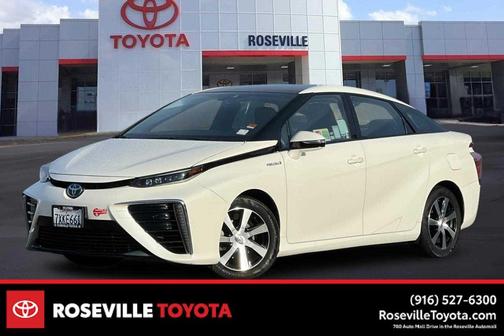 2017 Toyota Mirai Base