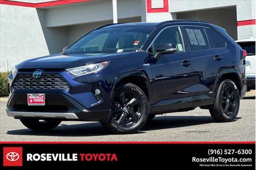 2020 Toyota RAV4 Hybrid SE