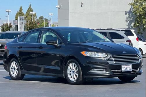 2015 Ford Fusion S