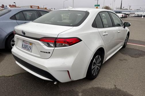 2020 Toyota Corolla Hybrid LE