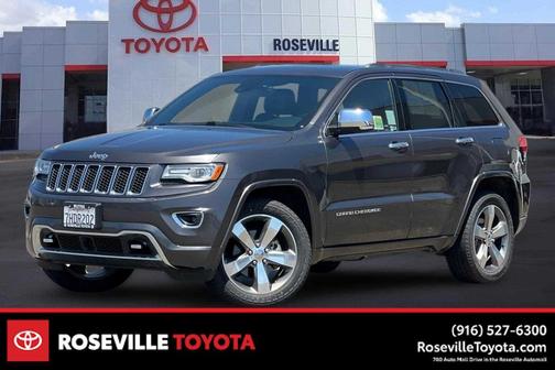 Brilliant Black Crystal Pearlcoat 2014 Jeep Grand Cherokee Overland