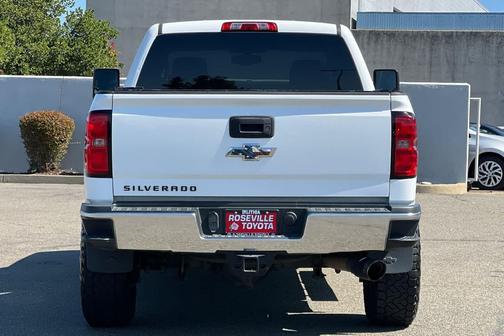 Summit White 2015 Chevrolet Silverado 2500 LT