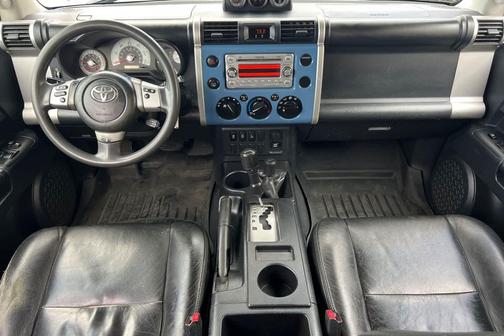 2011 Toyota FJ Cruiser Base
