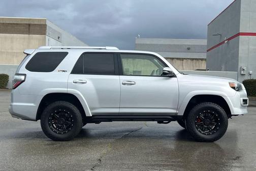 2020 Toyota 4Runner Limited