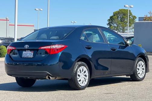 Galactic Aqua Mica 2018 Toyota Corolla LE