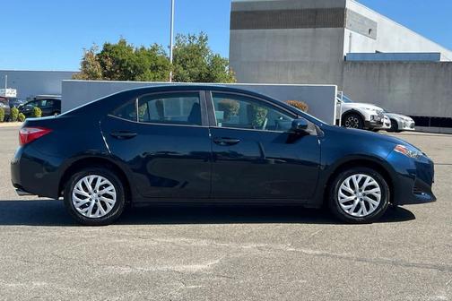 Galactic Aqua Mica 2018 Toyota Corolla LE
