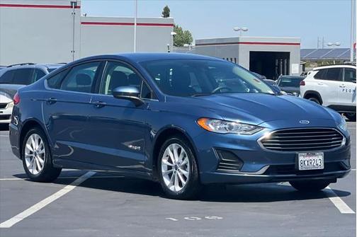 2019 Ford Fusion Hybrid SE