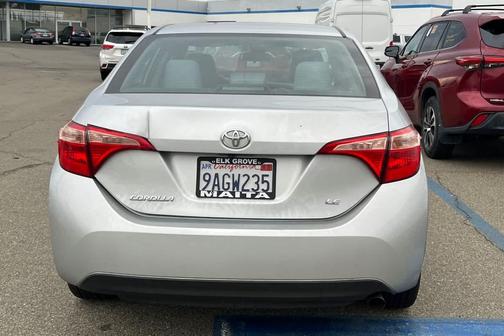 2018 Toyota Corolla LE