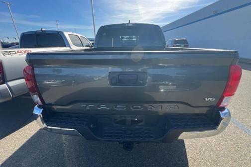 Magnetic Gray Metallic 2017 Toyota Tacoma SR5