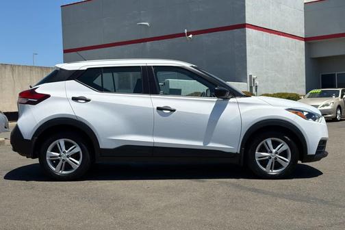 Fresh Powder 2020 Nissan Kicks S