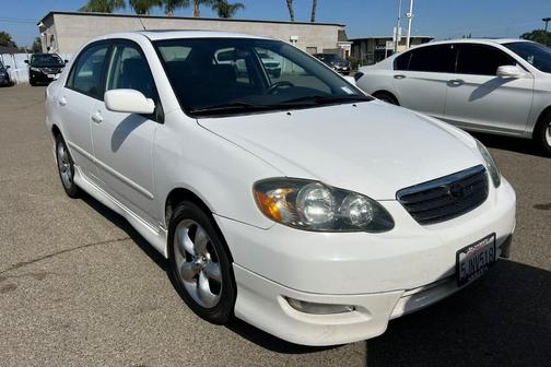 Super White 2005 Toyota Corolla S