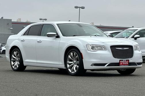 2018 Chrysler 300 Touring