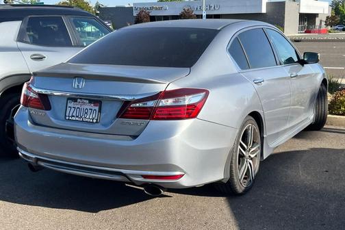 Modern Steel Metallic 2017 Honda Accord Sport