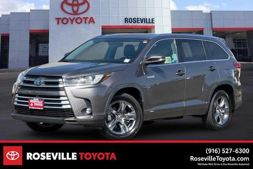 Predawn Gray Mica 2019 Toyota Highlander Hybrid Platinum