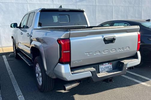 2025 Toyota Tacoma SR5