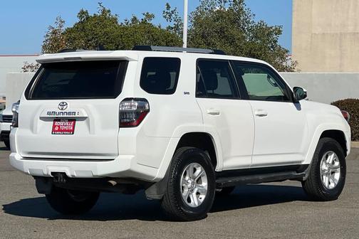 2024 Toyota 4Runner SR5 Premium