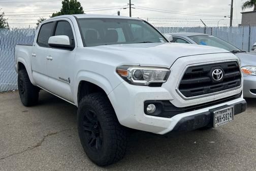 2016 Toyota Tacoma SR5