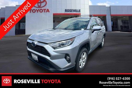 Silver Sky Metallic 2021 Toyota RAV4 Hybrid XLE