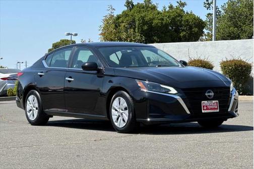 2023 Nissan Altima S FWD