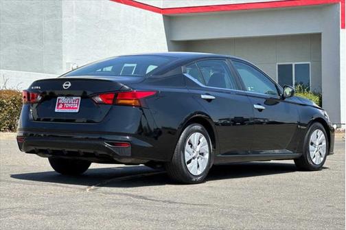 2023 Nissan Altima S FWD