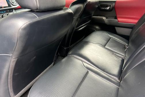Magnetic Gray Metallic 2019 Toyota Tacoma TRD Off Road