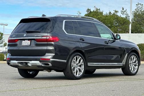 2021 BMW X7 xDrive40i