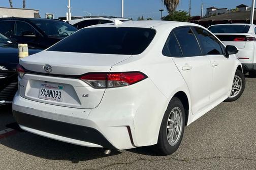 Super White 2021 Toyota Corolla LE