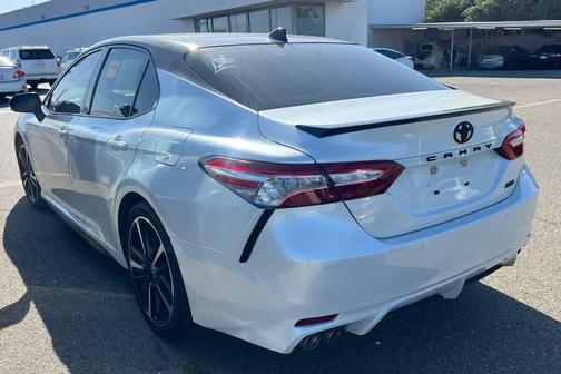 Midnight Black Metallic 2020 Toyota Camry XSE