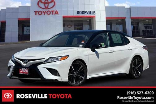 Midnight Black Metallic 2020 Toyota Camry XSE