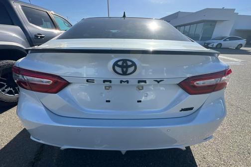Midnight Black Metallic 2020 Toyota Camry XSE