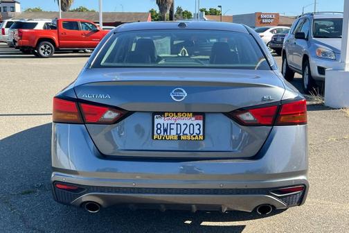 Gun Metallic 2019 Nissan Altima 2.5 SL