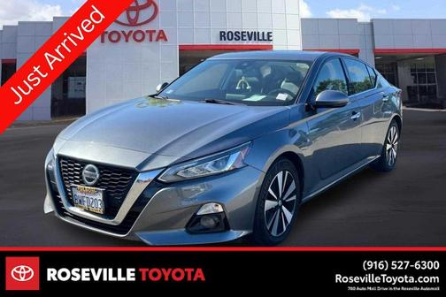 Gun Metallic 2019 Nissan Altima 2.5 SL