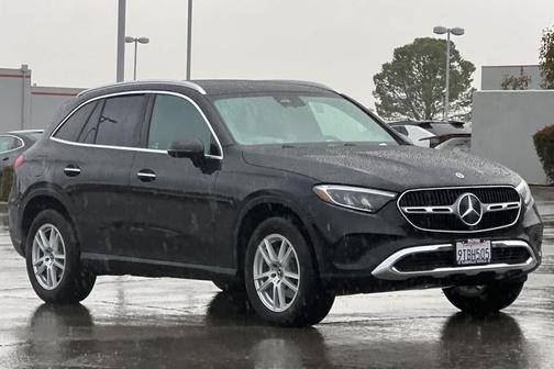 2025 Mercedes-Benz GLC 300 4MATIC